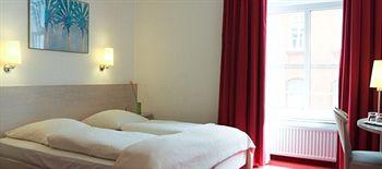 Hotel Topas Frankfurt am Main Niddastrasse 88