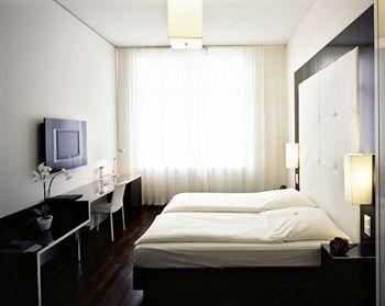 The Pure Hotel Frankfurt am Main Niddastrasse 86