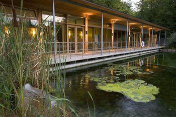 Hotel Dorint An Den Thermen Freiburg im Breisgau An den Heilquellen 8