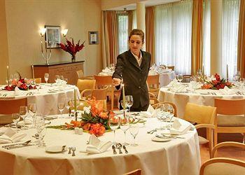 Hotel Dorint An Den Thermen Freiburg im Breisgau An den Heilquellen 8