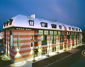 Seehotel Friedrichshafen Bahnhofplatz 2