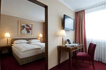 Best Western Hotel St Raphael Hamburg Adenauerallee 41