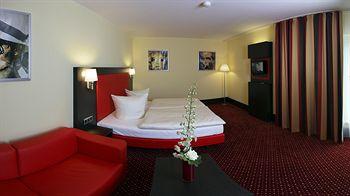 Amedia Hotel Airport Hamburg Alsterdorfer Strasse 575