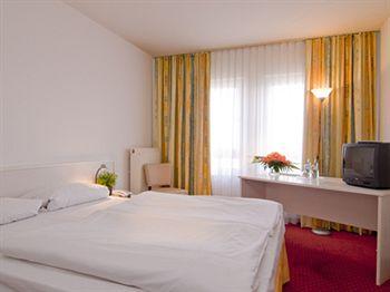 Achat Hotel Karlsruhe An Der Vogelhardt 10