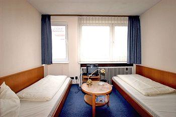 Basic Ostseehalle Hotel Kiel Lange Reihe 3-5