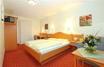 Hotelissimo Haberstock Munich Schillerstrasse 4