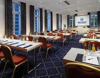 Sheraton Offenbach Hotel Offenbach am Main Am Buesing Palais Berliner Strasse 111