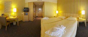 Relexa Hotel Ratingen City Calor-Emag-Strasse 7