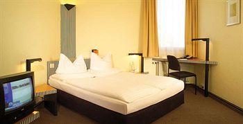 InterCityHotel Speyer Karl Leiling Allee 6