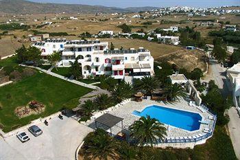 Albatross Bungalows Marpissa Logaras Beach