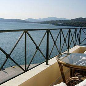 Manessi Hotel Poros Poros