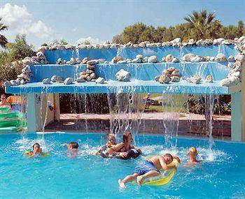 Doreta Beach Resort Petaloudes Theologos