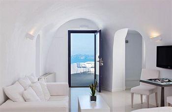 Chromata Hotel Santorini Imerovigli