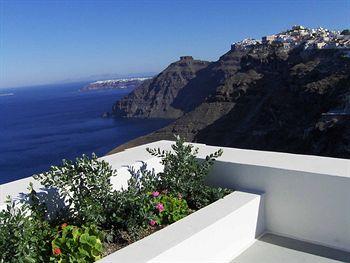 Pantelia Suites Santorini Mitropoleos