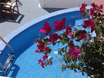 Cliff Side Suites Santorini Firostefani