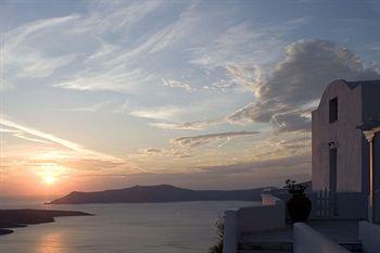 Tzekos Villas Santorini Fira