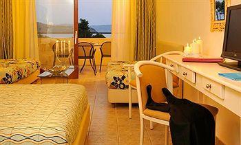 Kassandra Bay Hotel Skiathos Vasilias Beach