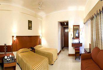 Atithi Hotel Agra Tourist Complex Area, Fatehabad Road