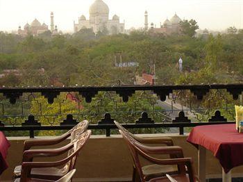 Hotel Taj Plaza Agra Taj Mahal (Eastern Gate, Shilp Gram 