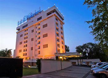 Sarovar Portico Hotel Ahmedabad Bhawan's College Road