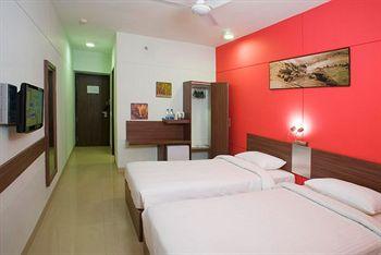 Ginger Hotel Ahmedabad Behind Himalaya Mall Drive-In Road