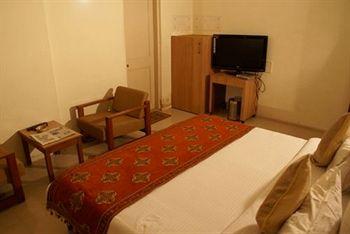 Hotel Nalanda Ahmedabad Mithakhali Six Roads,Ellisbridge