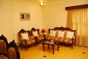 Westend Hotel Ahmedabad Gujarat College Road, Ellisbridge