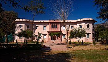 Alwar Bagh Resort Jaipur Road, Village Dhawala