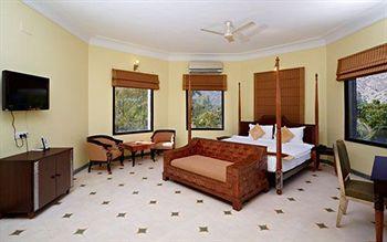 Alwar Bagh Resort Jaipur Road, Village Dhawala