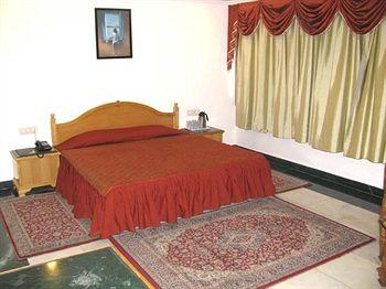 Hotel Lawrence Amritsar 6-Lawrence Road