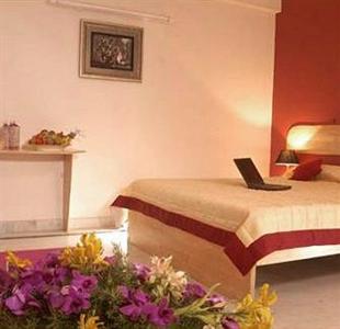 Vaishnavi Residency Hotel Bangalore #67 , Kanakapura Road.,
Adjacent to Metro