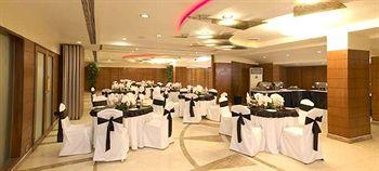 Solitaire Hotel Bangalore 3 Kumara Krupa Road Madhavanagar