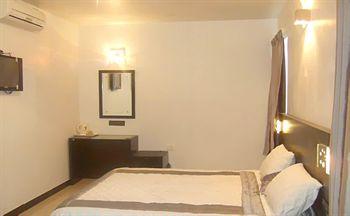 Hotel T.A.P. Goldcrest Bangalore 37, M.T.B. Road Near Minerva Circle