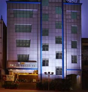 Pai Vaibhav Hotel Bangalore 19/A H.Siddaiah Road