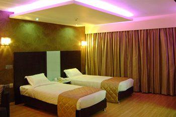 Confident Propus Hotel Bangalore No. 7 Langford Town Hosur Road