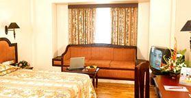 Woods Manor Hotel Kochi Woodland's Jn, M.G Road, Ernakulam