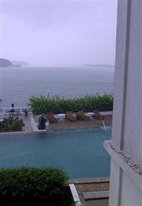 The Brunton Boatyard Hotel Kochi 1/498 Fort Cochin