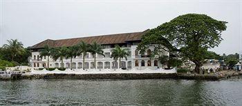 The Brunton Boatyard Hotel Kochi 1/498 Fort Cochin