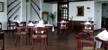 The Brunton Boatyard Hotel Kochi 1/498 Fort Cochin