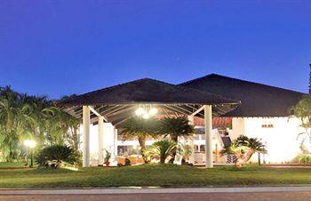 Dona Sylvia Beach Resort Mobor