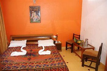 Baga Residency Hotel Calangute Baga Road, Khobrabado