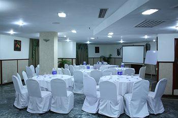 Best Western Amrutha Castle Hotel Hyderabad 5-9-16, Opposite Secretariat, Saifabad