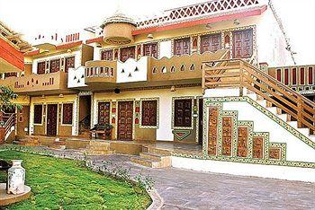 Chokhi Dhani Resort Jaipur 12 Miles, Tonk Road, Via Vatika