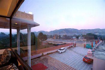 Maxima Resort Jaipur Opp. Nai Mata Mandir; Delhi Jaipur Bye Pass