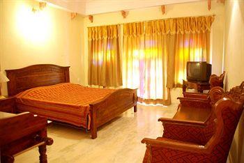 Sajjan Niwas Hotel Jaipur D1/2 b, Behind Collectorate, Banipark