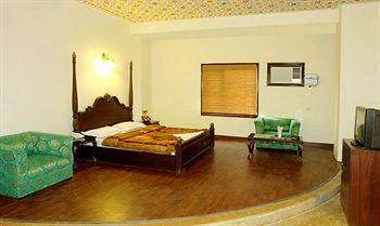 Hotel Amer View Jaipur 53,Opposite Chhatriya, Amer Rajasthan