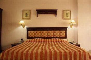 Orchid Residency Hotel Kottayam Pulimoodu Junction