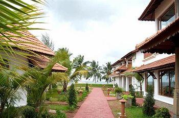 Backwater Ripples Resort Kumarakom Kumarakom South