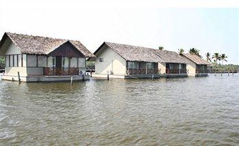 Pristine Island Resort Kochi Kovilakam Kodamthuruthu