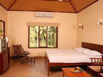 Kumarakom Lagoon Resort Ambika Market P.O, Vechoor, PIN 686 144